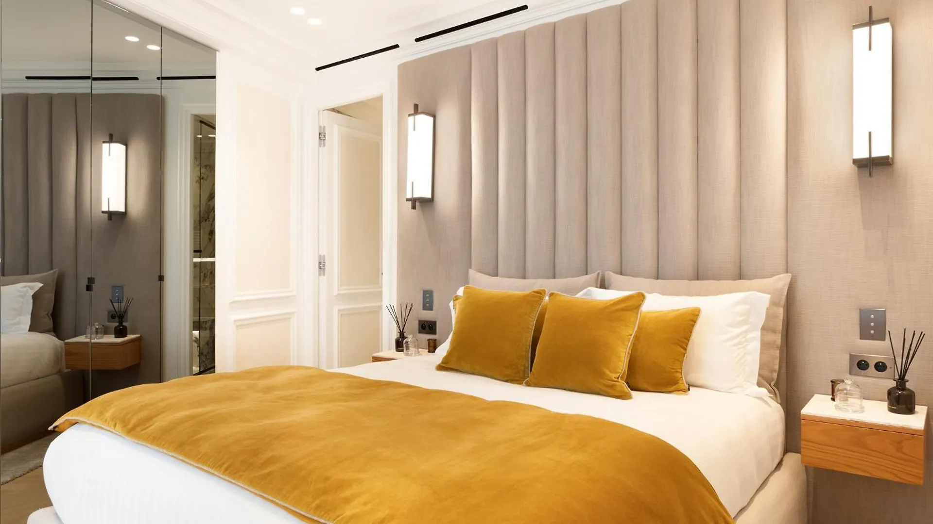 Thelander - Serviced In Champs Elysees Apartment *